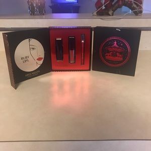 2 Estée Lauder Silent Night Rudy Lips 3 piece set